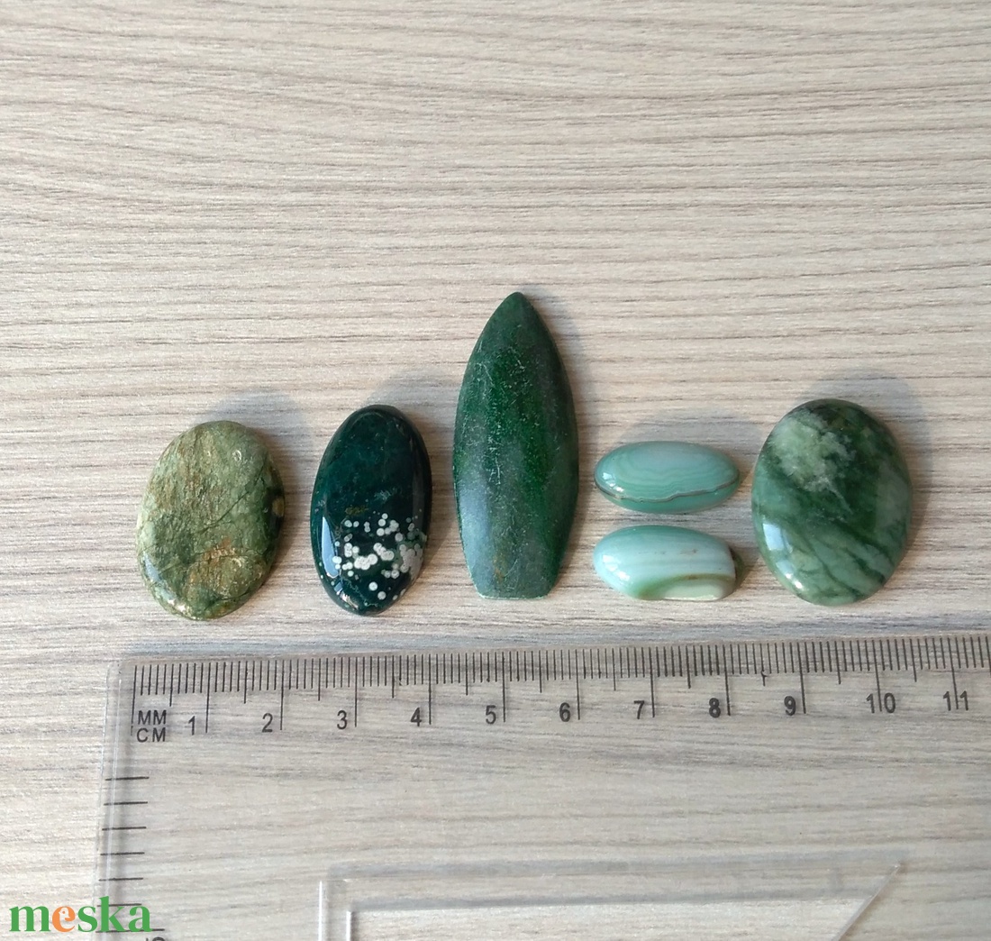 6 db ásvány kaboson ajándék zacskóban 23. - kellékek & szerszámok - gyöngyfűzés kellékek - cabochon - Meska.hu