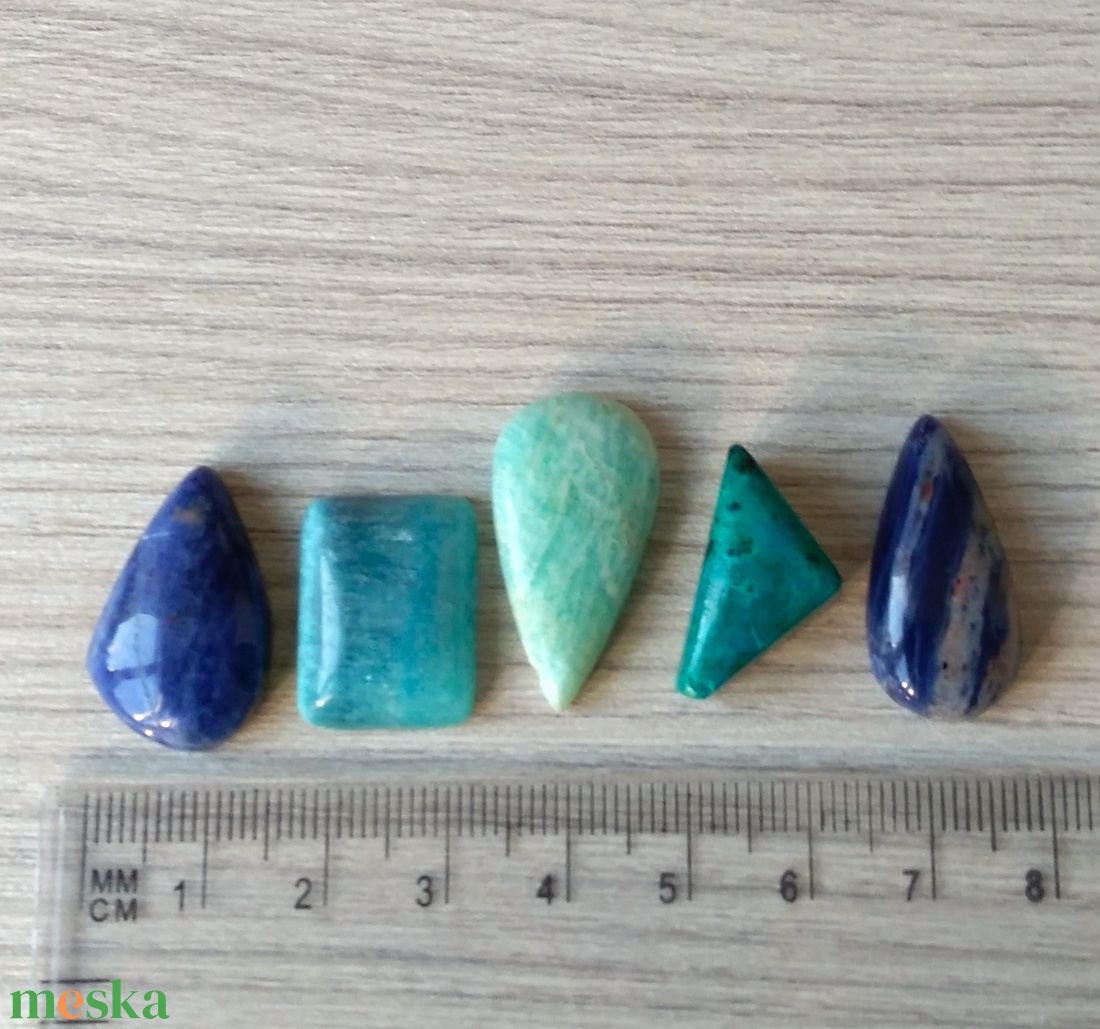 5 db ásvány kaboson ajándék zacskóban 24. - kellékek & szerszámok - gyöngyfűzés kellékek - cabochon - Meska.hu 5 db ásvány kaboson ajándék zacskóban 24. - kellékek & szerszámok - gyöngyfűzés kellékek - cabochon - Meska.hu