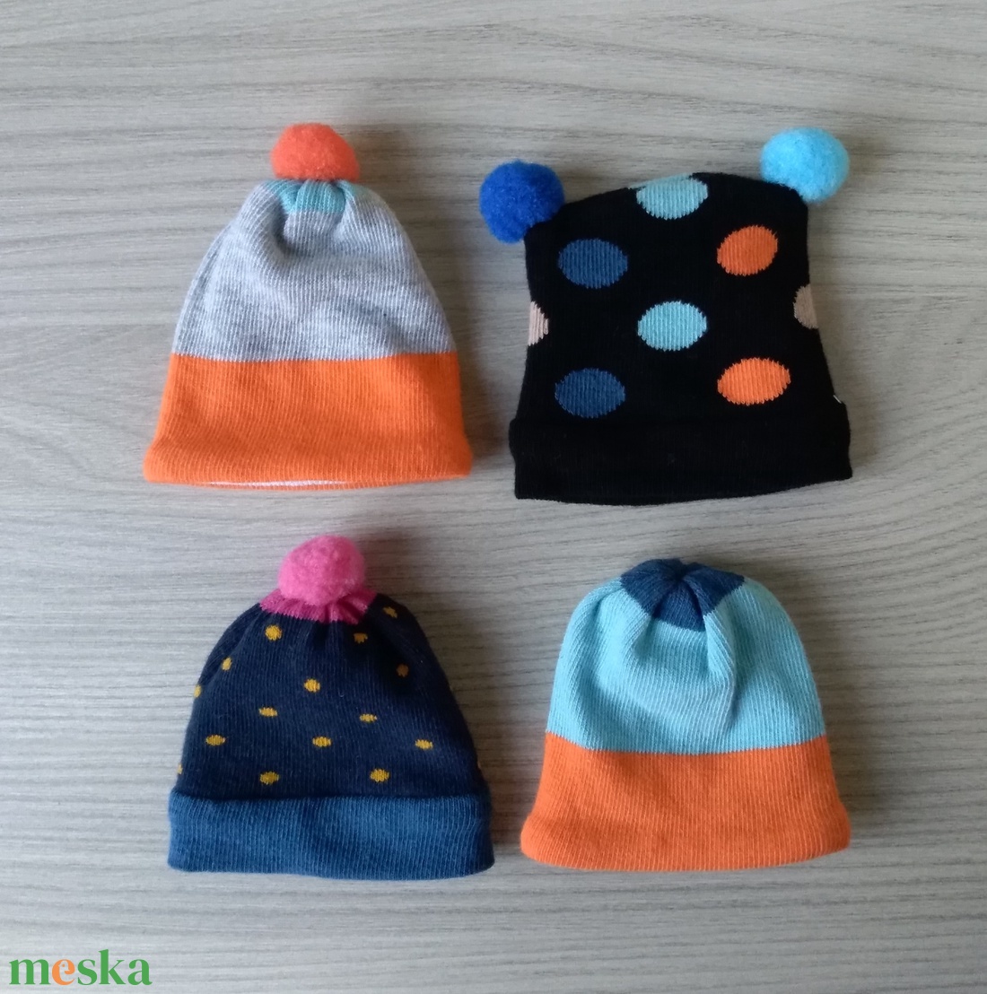 Sapka vásár 32 cm-s Paola Reina babáknak - játék & sport - baba & babaház - babaruha, babakellék - Meska.hu Sapka vásár 32 cm-s Paola Reina babáknak - játék & sport - baba & babaház - babaruha, babakellék - Meska.hu