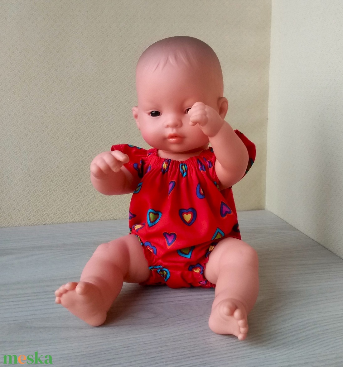 Szívecskés romper Miniland babának - játék & sport - baba & babaház - babaruha, babakellék - Meska.hu Szívecskés romper Miniland babának - játék & sport - baba & babaház - babaruha, babakellék - Meska.hu