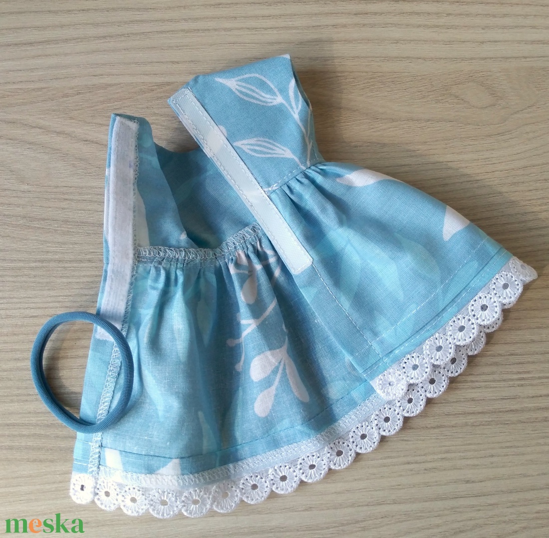 Csipkeszegélyes ruha 32 cm-s Paola Reina babáknak. - játék & sport - baba & babaház - babaruha, babakellék - Meska.hu