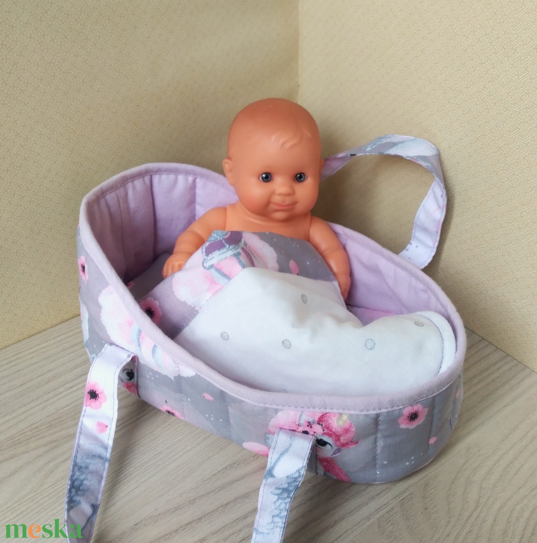 Unikornisos mózeskosár 20-25 cm-s babáknak - játék & sport - baba & babaház - babaruha, babakellék - Meska.hu Unikornisos mózeskosár 20-25 cm-s babáknak - játék & sport - baba & babaház - babaruha, babakellék - Meska.hu