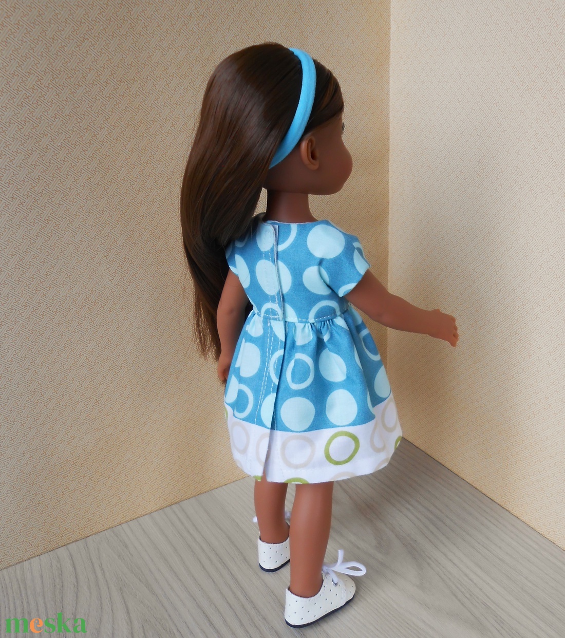 Karikás ruha, 32 cm-s Paola Reina babákra - játék & sport - baba & babaház - babaruha, babakellék - Meska.hu