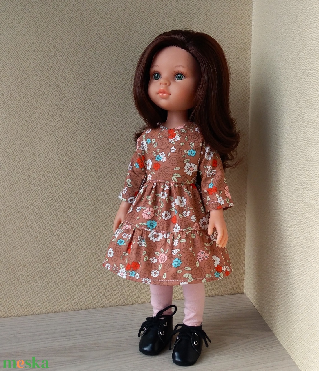 Mellényes öltözék Poal Reina babáknak - játék & sport - baba & babaház - babaruha, babakellék - Meska.hu