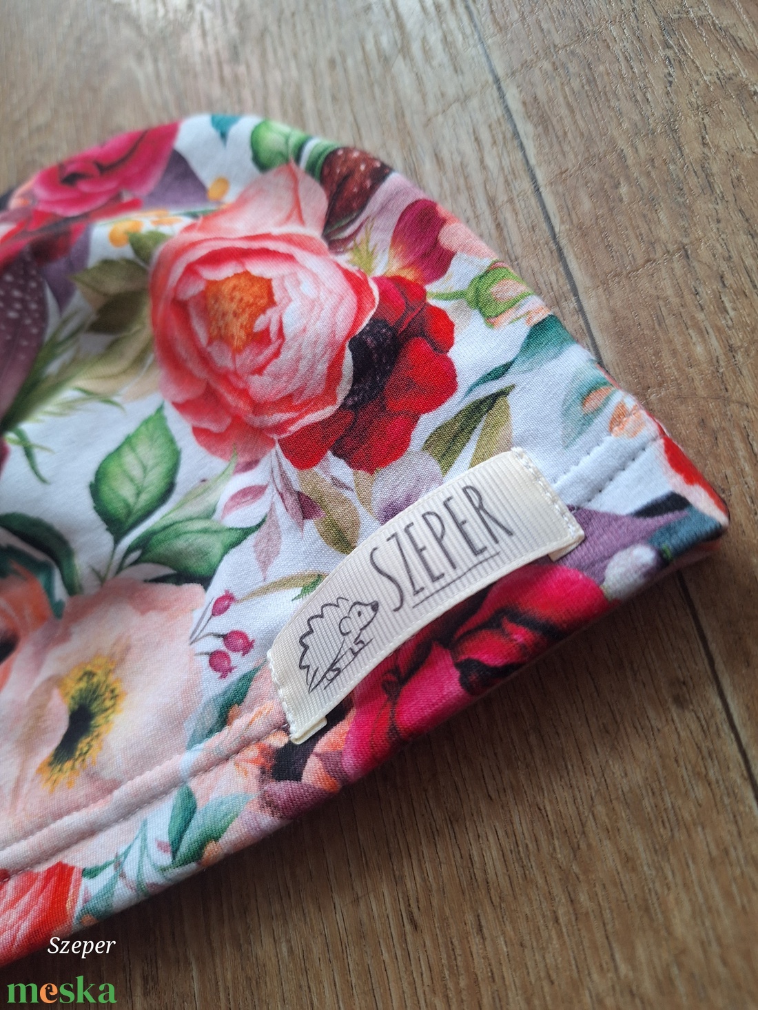 Szeper átmeneti, tavaszi sapka - ruha & divat - sál, sapka, kendő - sapka - Meska.hu