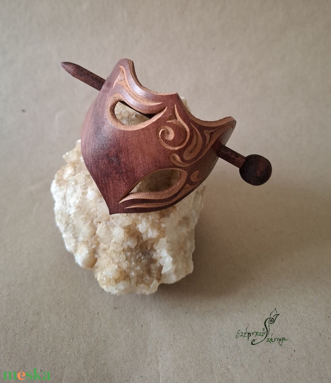 Szívügy - bőr kontycsat - ruha & divat - hajdísz & hajcsat - hajcsat & hajtű - Meska.hu