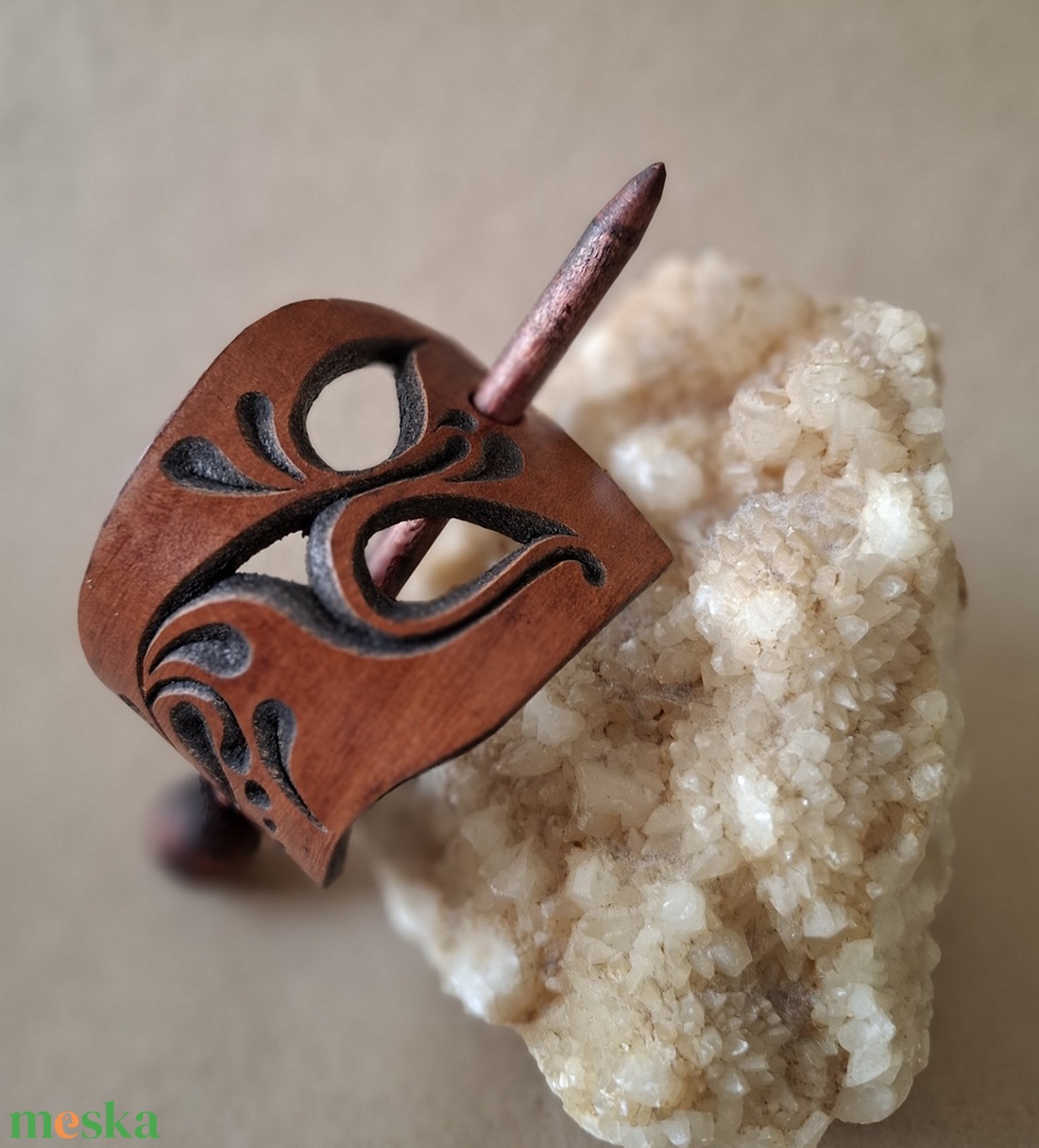 Kis tulipán - bőr kontycsat - ruha & divat - hajdísz & hajcsat - hajcsat & hajtű - Meska.hu