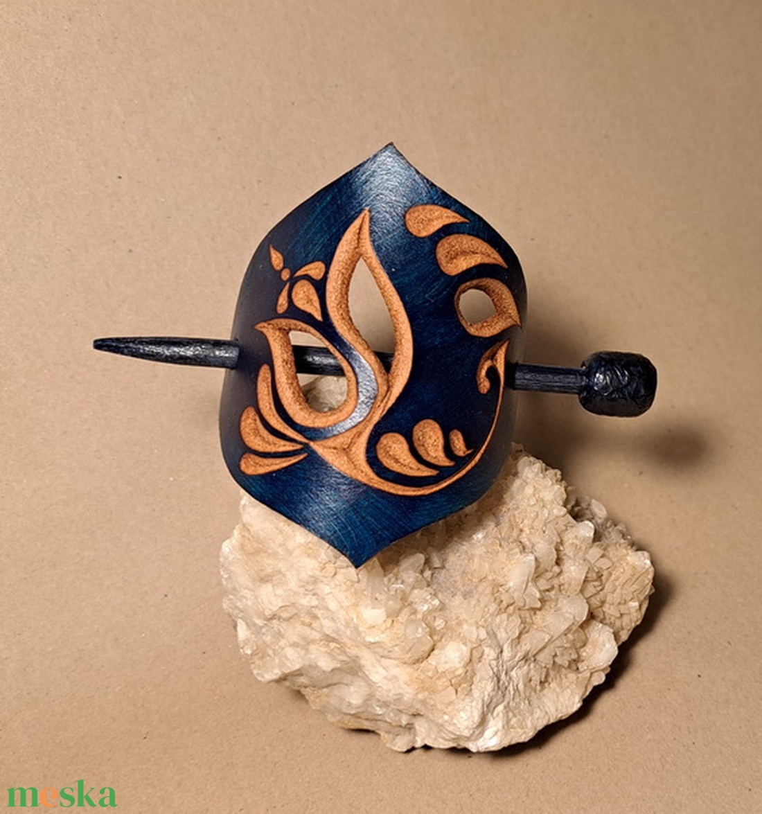 Kék virágzás - bőr kontycsat - ruha & divat - hajdísz & hajcsat - hajcsat & hajtű - Meska.hu