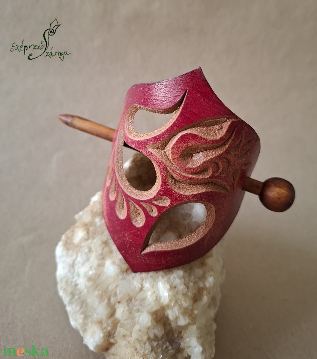 Meggypiros könny - bőr kontycsat - ruha & divat - hajdísz & hajcsat - hajcsat & hajtű - Meska.hu