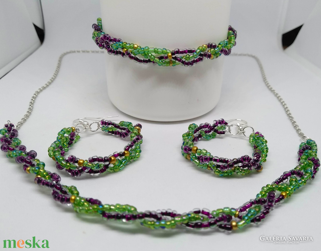 Fonott kristály karkötő-fülbevaló-nyaklánc szett - ékszer - ékszerszett - Meska.hu