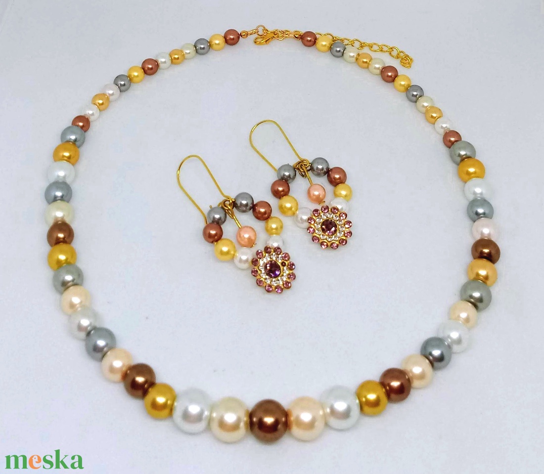 Színes tekla gyögy nyaklánc és fülbevaló szett kristályos medállal - ékszer - ékszerszett - Meska.hu