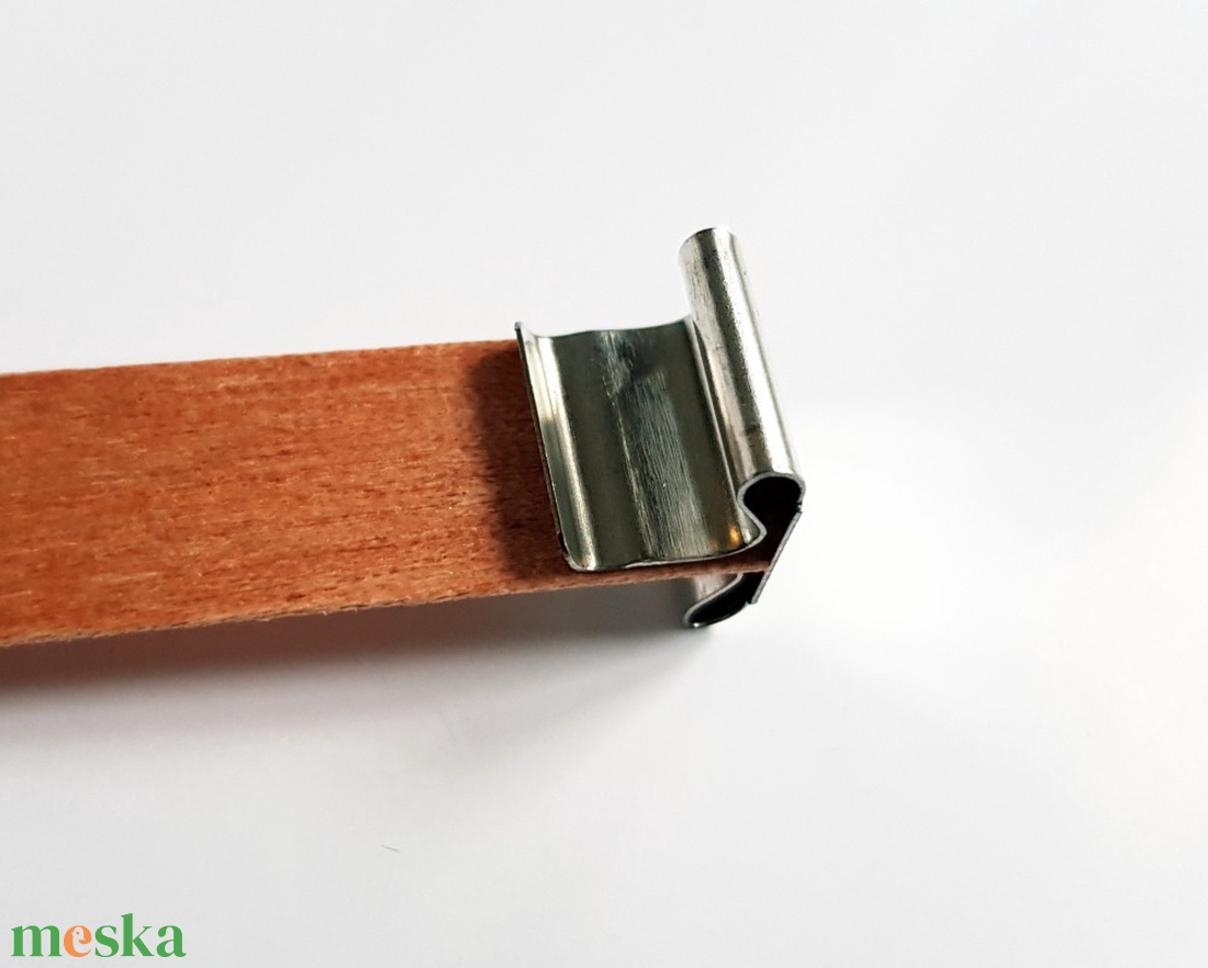 Chillywood Fa gyertyakanóc fém kanóctalppal - kellékek & szerszámok - vegyes alapanyag - gyertya alapanyag - Meska.hu
