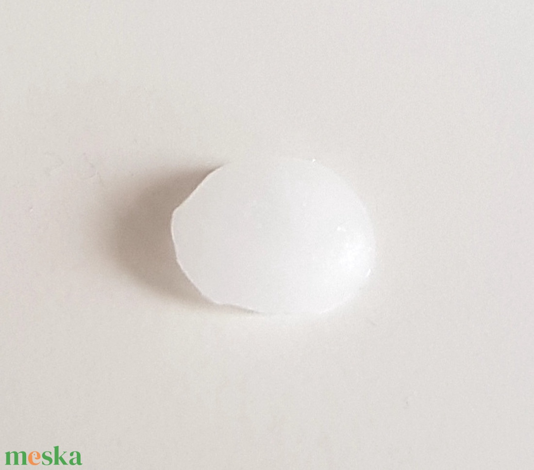 Gyertyaviasz, paraffin pasztilla (1 kg) - kellékek & szerszámok - vegyes alapanyag - Meska.hu