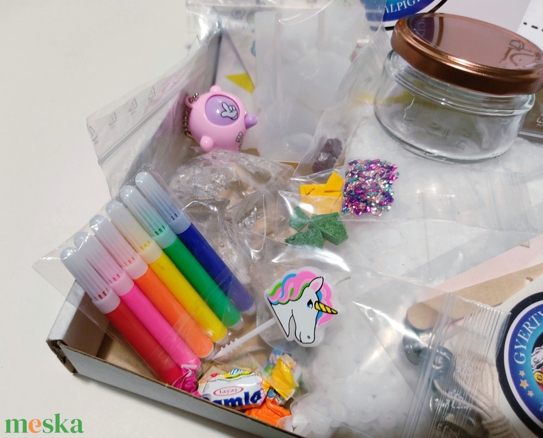 UNIKORNIS gyertyakészítő szett - diy (csináld magad) - egységcsomag - Meska.hu UNIKORNIS gyertyakészítő szett - diy (csináld magad) - egységcsomag - Meska.hu