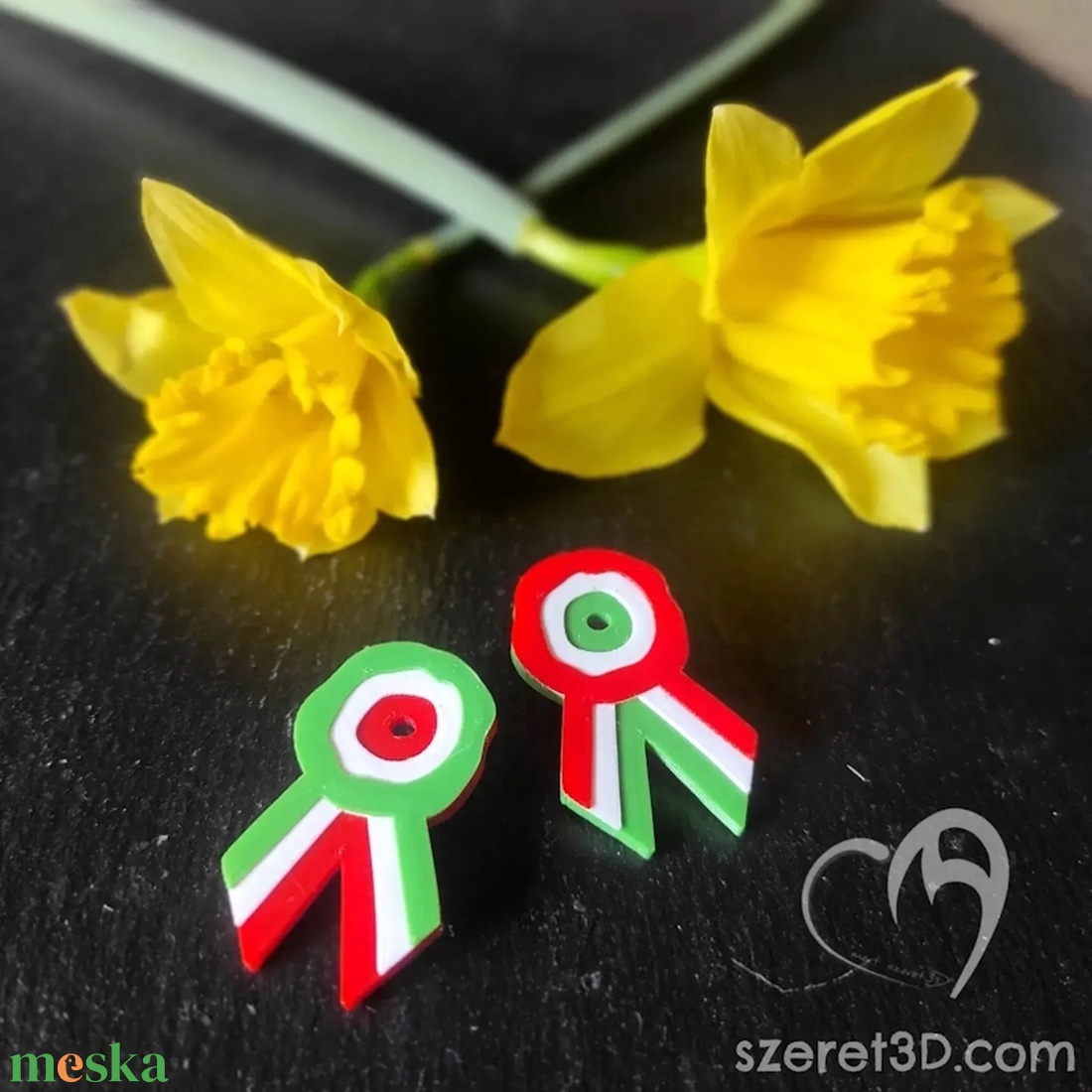 Kokárda - Többféle változatban - ékszer - kitűző és bross - kitűző - Meska.hu Kokárda - Többféle változatban - ékszer - kitűző és bross - kitűző - Meska.hu