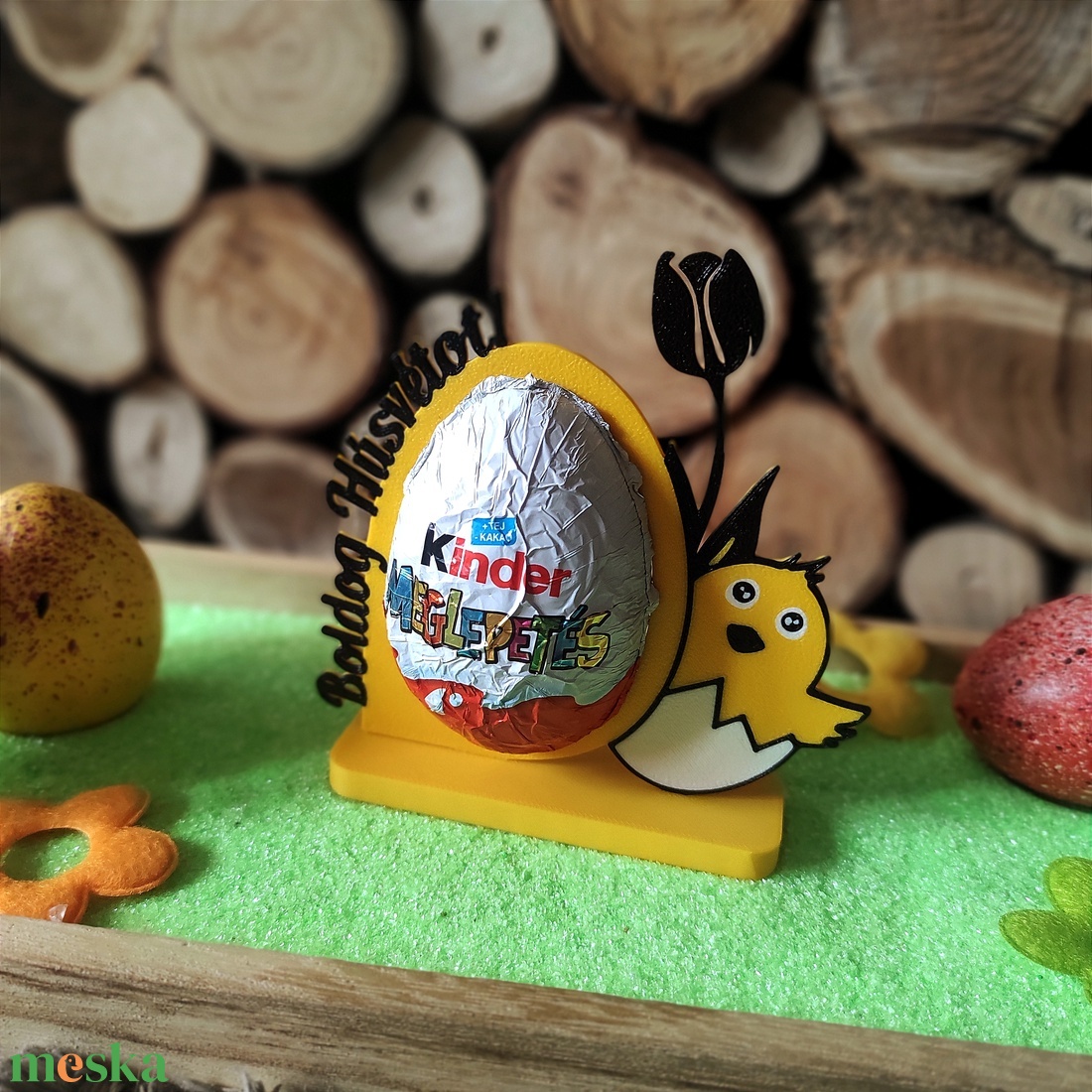 Húsvéti Kindertojás tartó - ünnepi díszek, dekorációk - húsvéti díszek és dekorációk - húsvéti tojástartó - Meska.hu