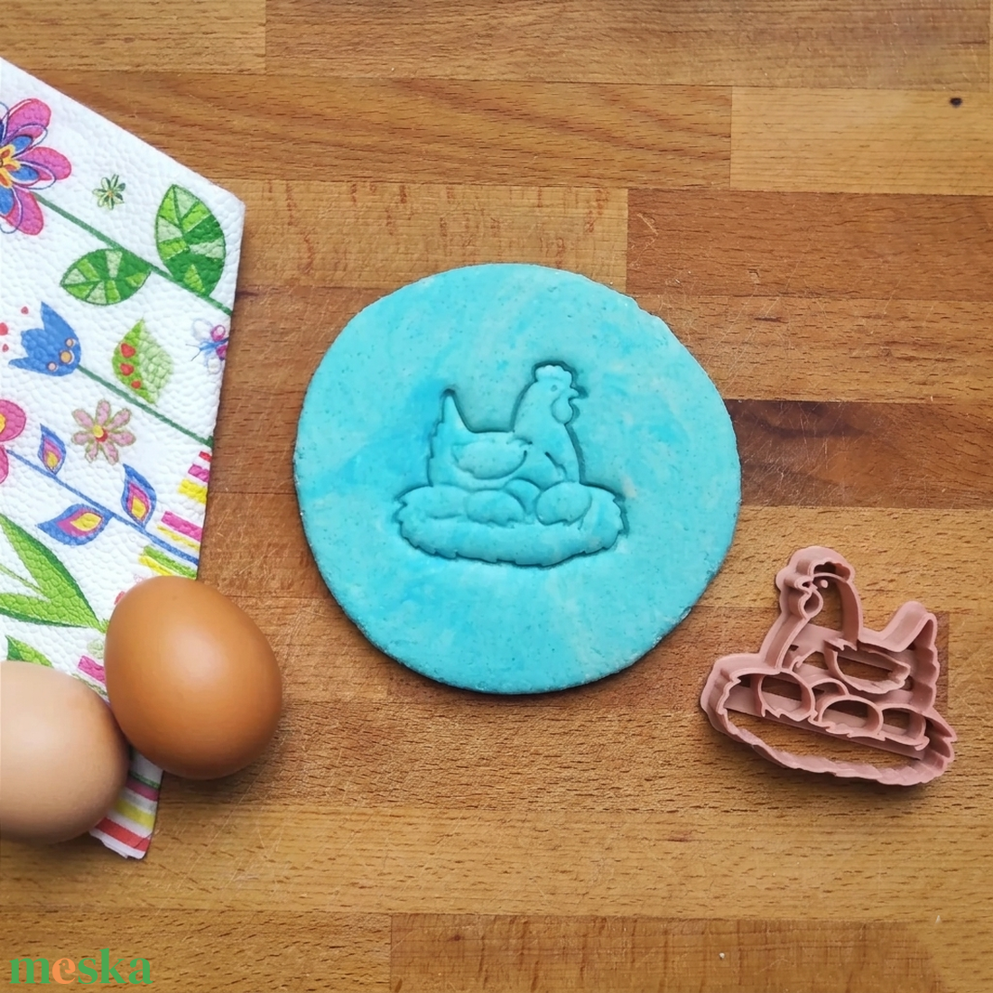 Húsvéti sütikiszúró � Csibe, Tyúk - ünnepi díszek, dekorációk - húsvéti díszek és dekorációk - húsvéti sütikiszúró - Meska.hu