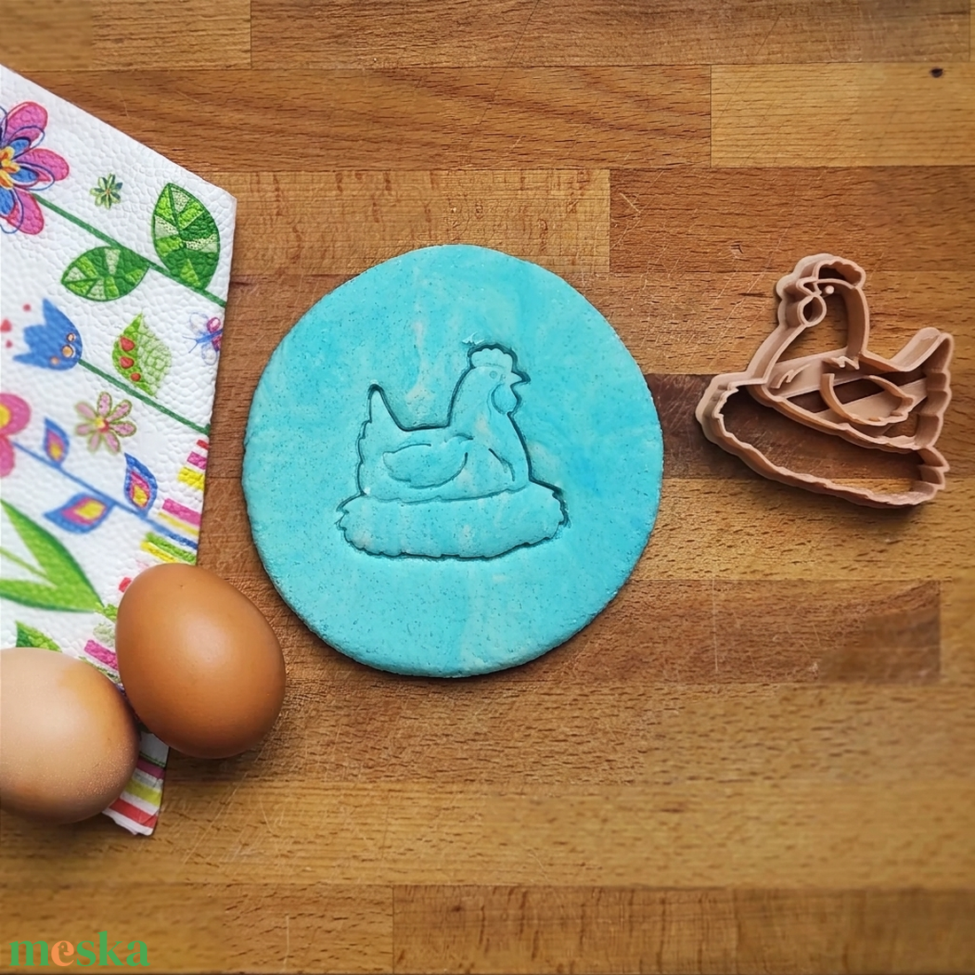 Húsvéti sütikiszúró � Csibe, Tyúk - ünnepi díszek, dekorációk - húsvéti díszek és dekorációk - húsvéti sütikiszúró - Meska.hu