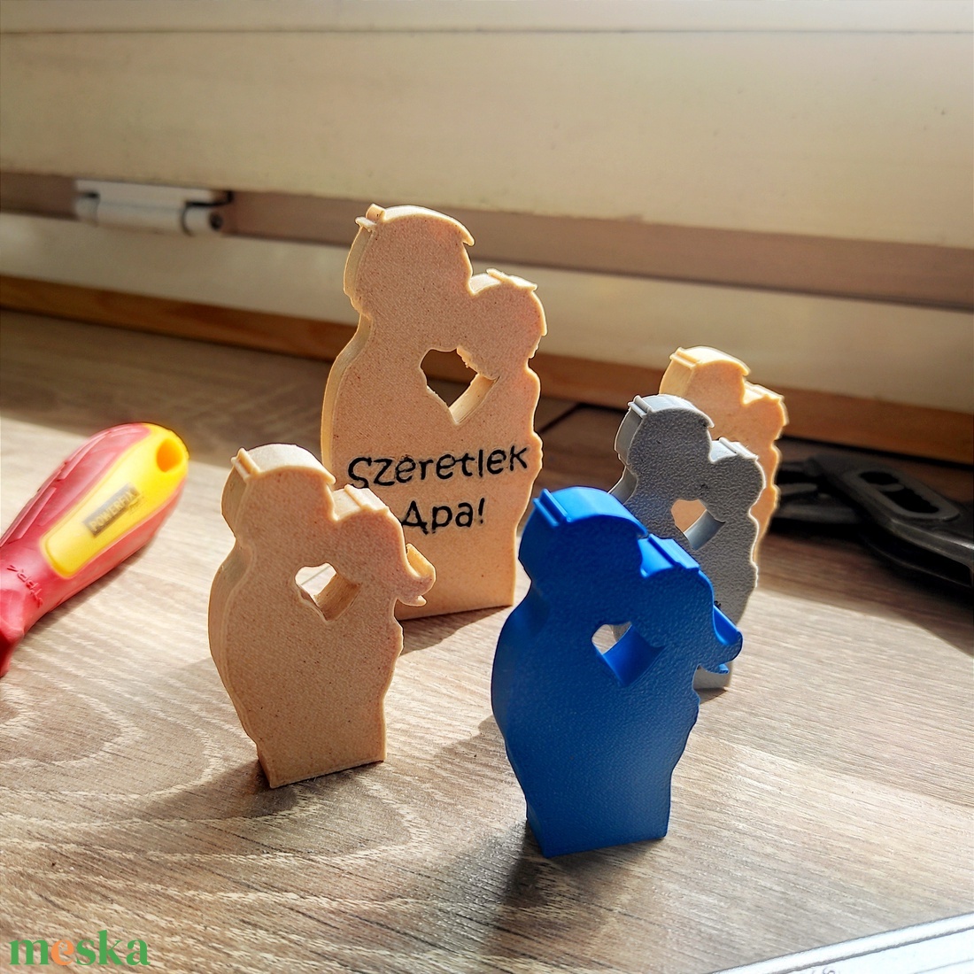 Apa szeret mini szobor - otthon & életmód - dekoráció - dekoratív figurák és szobrok - Meska.hu