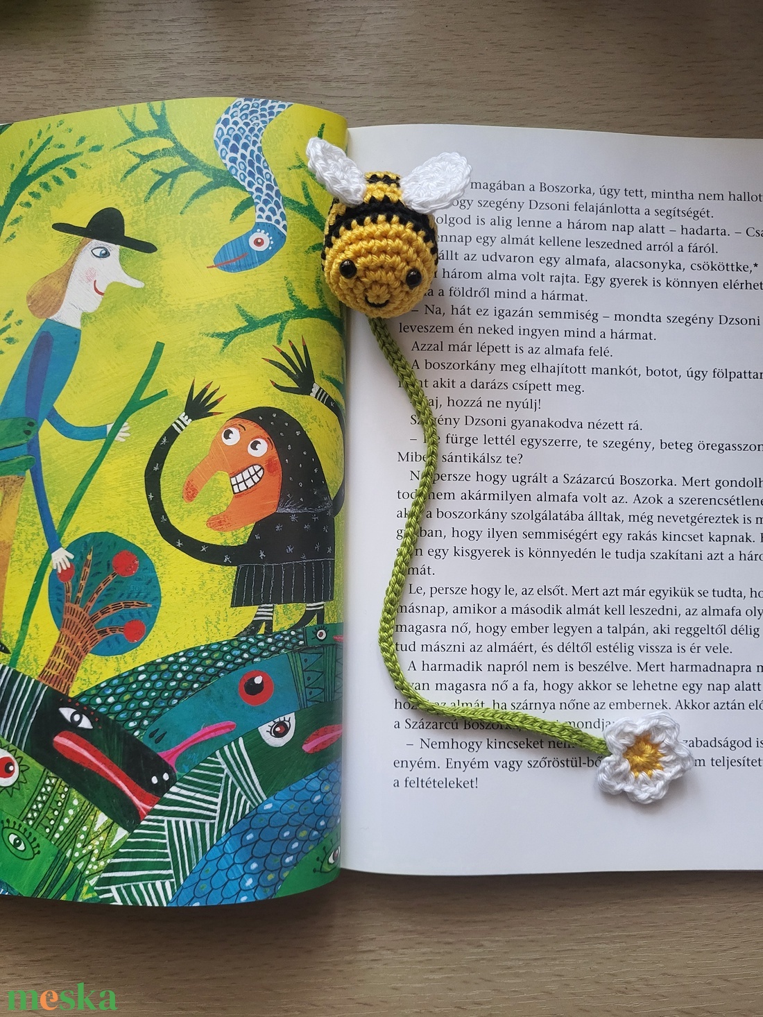 Méhecskés könyvjelző - könyv & zene - könyvjelző - Meska.hu