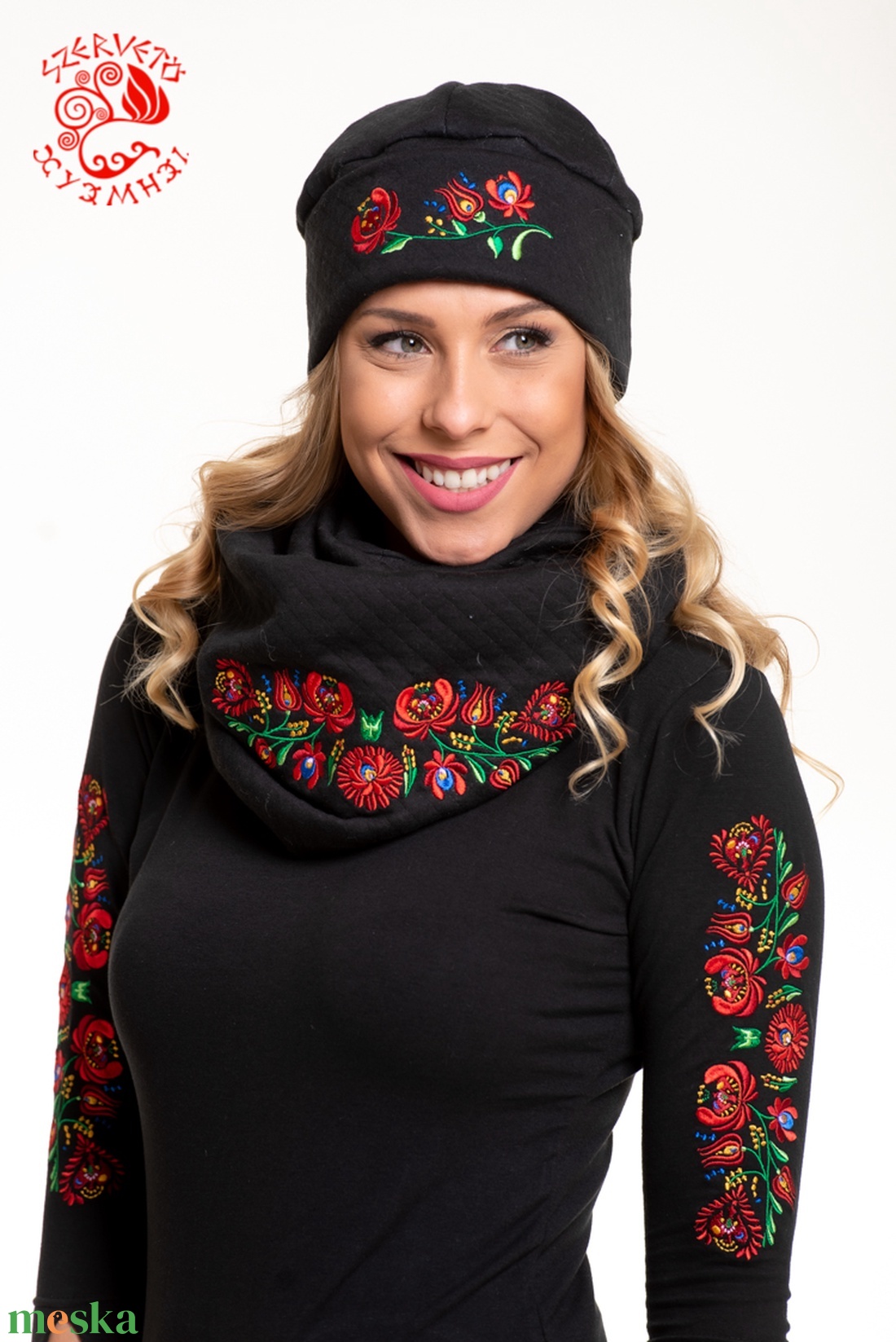 Szervető-matyó sapka - fekete - ruha & divat - sál, sapka, kendő - sapka - Meska.hu Szervető-matyó sapka - fekete - ruha & divat - sál, sapka, kendő - sapka - Meska.hu