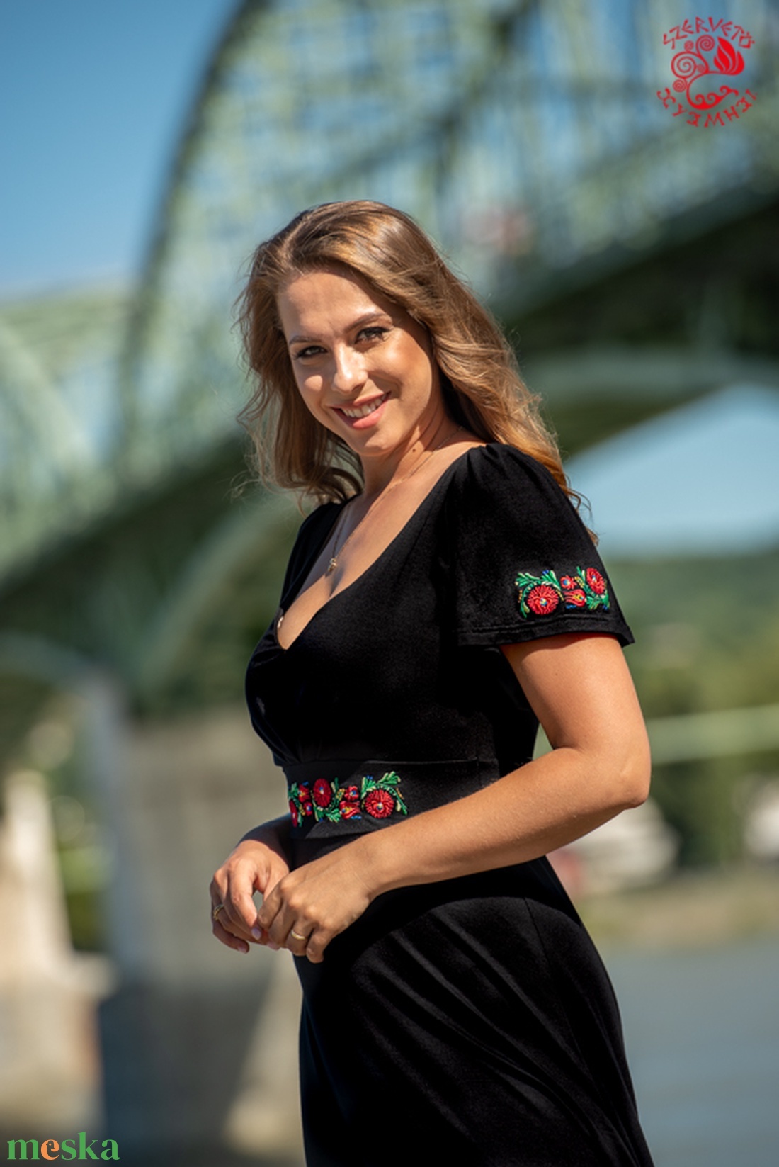 Villő ruha Szervető-matyó hímzéssel - fekete - ruha & divat - női ruha - ruha - Meska.hu Villő ruha Szervető-matyó hímzéssel - fekete - ruha & divat - női ruha - ruha - Meska.hu
