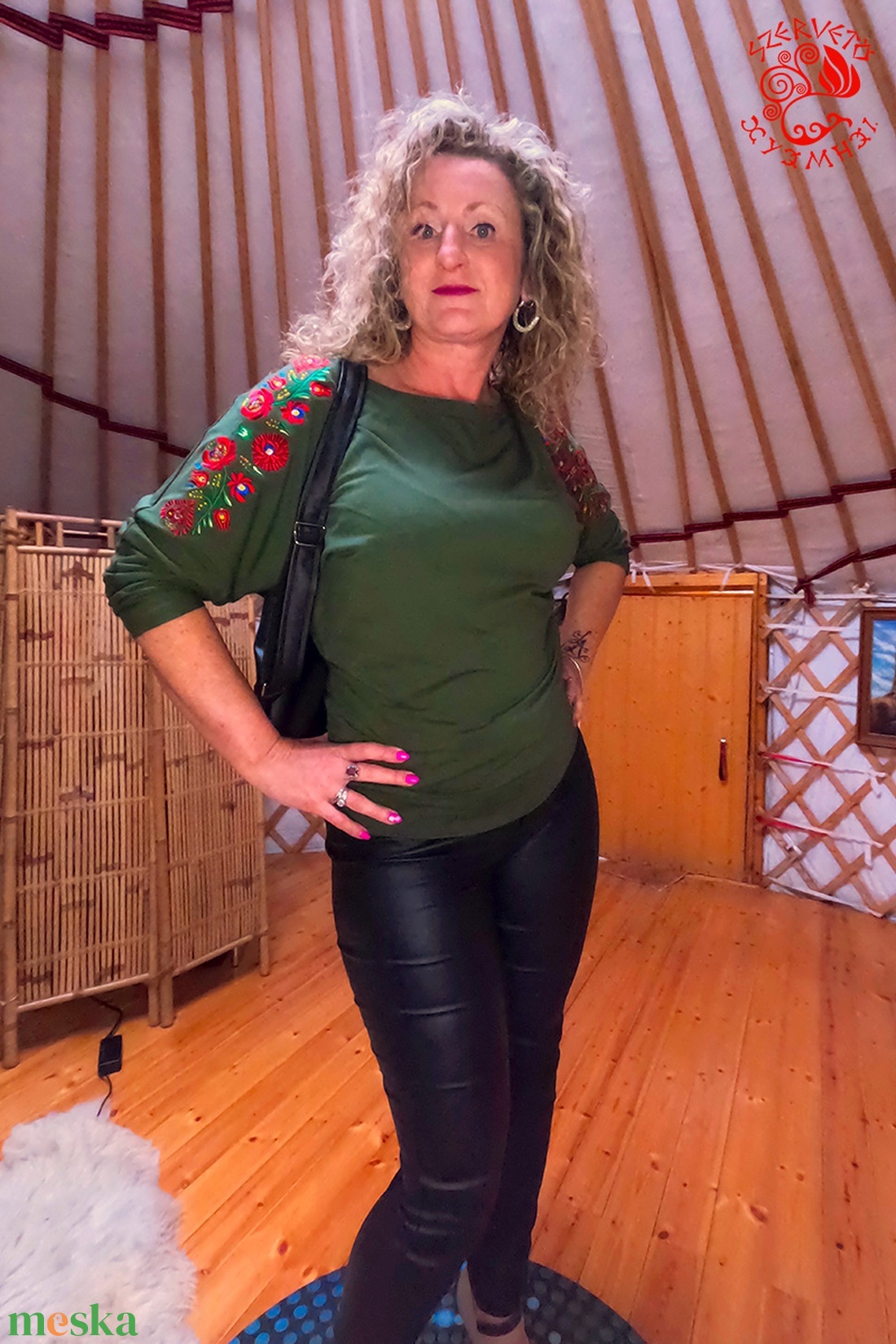 Szervető-matyó denevérujjas blúz - zöld - ruha & divat - női ruha - blúz - Meska.hu