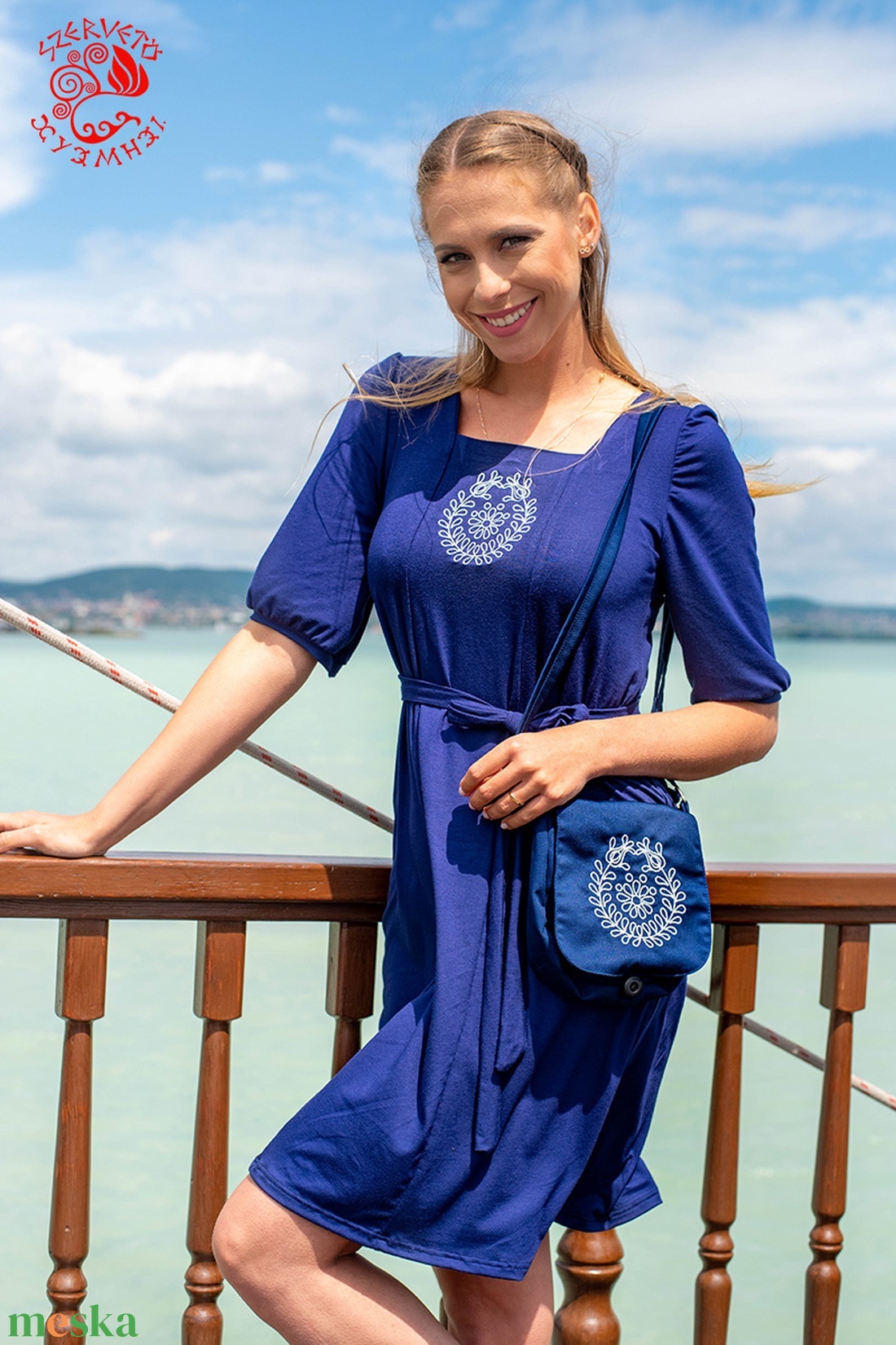 Dalma ruha Szervető-Fejér megyei hímzéssel - sötétkék - ruha & divat - női ruha - ruha - Meska.hu