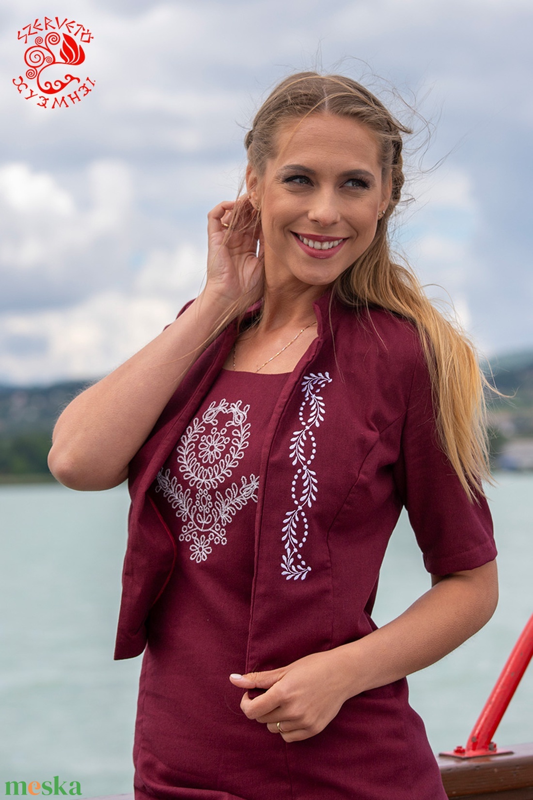 Blézer Szervető-Fejér megyei hímzéssel - bordó - ruha & divat - női ruha - blézer & kosztüm - Meska.hu