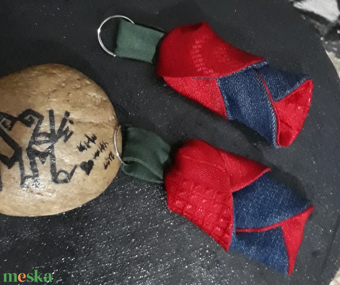 Piros Tulipán kulcstartó, táskadísz - táska & tok - kulcstartó & táskadísz - kulcstartó - Meska.hu Piros Tulipán kulcstartó, táskadísz - táska & tok - kulcstartó & táskadísz - kulcstartó - Meska.hu