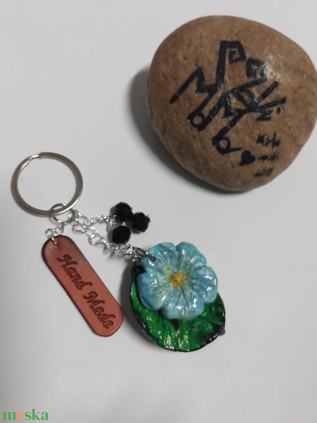 PoToDoRa � Kézműves agyagvirágos kulcstartó/táskadísz vintage dísztokban - táska & tok - kulcstartó & táskadísz - kulcstartó - Meska.hu