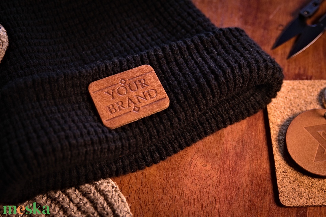 Egyedi Logós Bőr Címkék - kellékek & szerszámok - szerszámok, eszközök - kiegészítők - Meska.hu