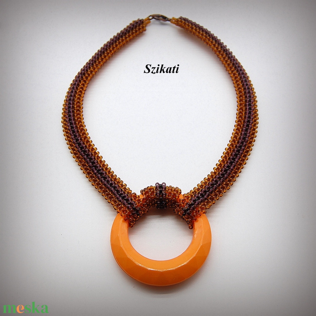 Barna - narancs gyöngyfűzött nyakék - ékszer - nyaklánc - gyöngyös nyaklánc - Meska.hu