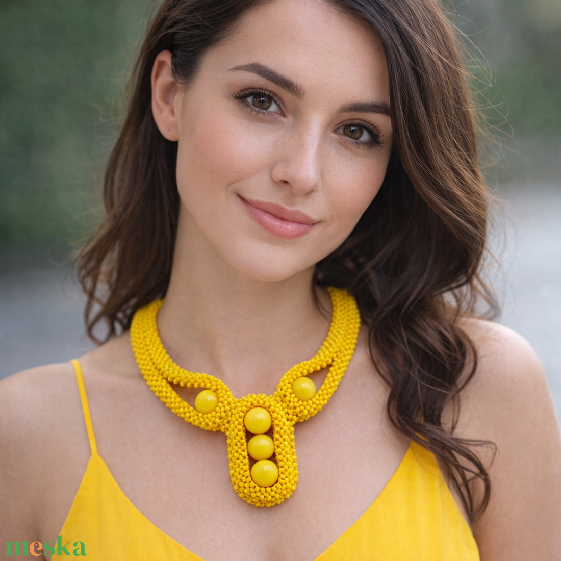 Sárga fémmentes gyöngyfűzött nyakék - ékszer - nyaklánc - gyöngyös nyaklánc - Meska.hu