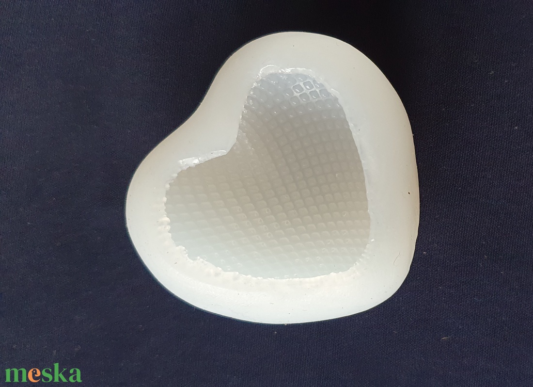 3D szív szilikon öntőforma, forma - kellékek & szerszámok - vegyes alapanyag - egyéb alapanyag - Meska.hu 3D szív szilikon öntőforma, forma - kellékek & szerszámok - vegyes alapanyag - egyéb alapanyag - Meska.hu