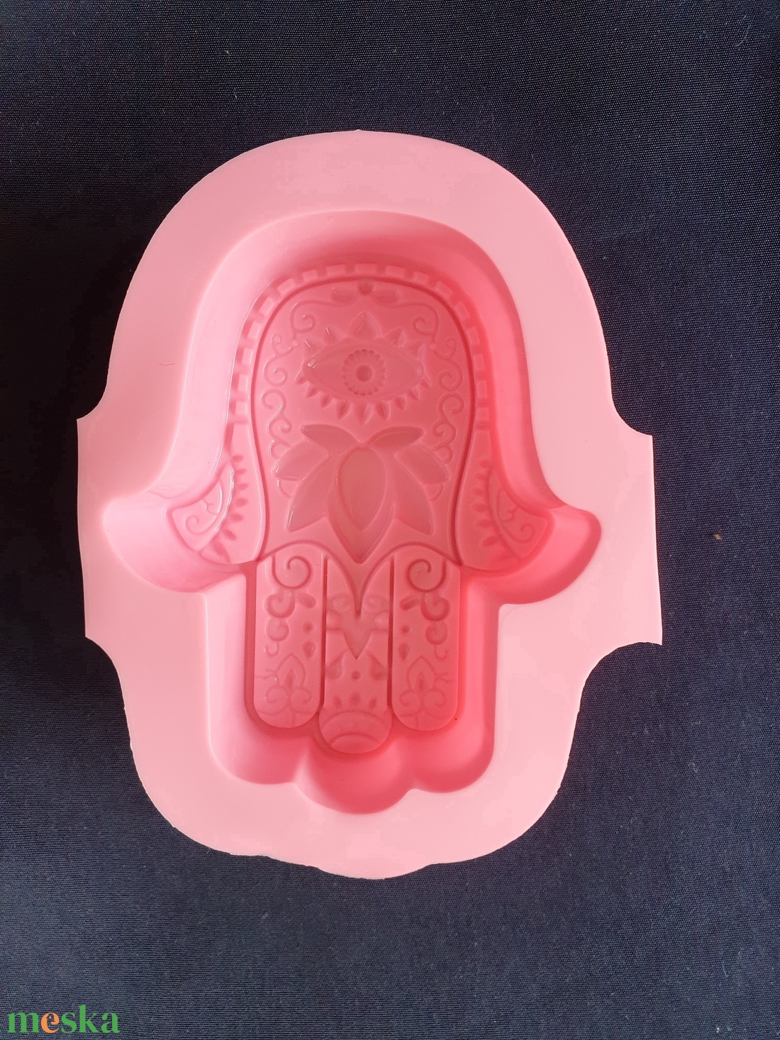 Szerencsét hozó Hamsa kéz formajú szilikon öntőforma - kellékek & szerszámok - vegyes alapanyag - szilikon öntőforma - Meska.hu Szerencsét hozó Hamsa kéz formajú szilikon öntőforma - kellékek & szerszámok - vegyes alapanyag - szilikon öntőforma - Meska.hu