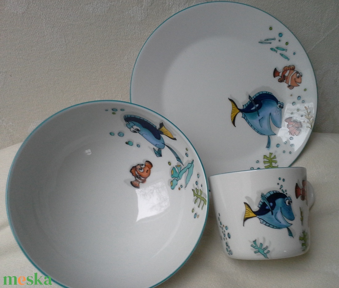 Halacskás mintával megfestett gyermek porcelán étkészlet - otthon & életmód - konyhafelszerelés, tálalás - tálalás - tányér & étkészlet - Meska.hu