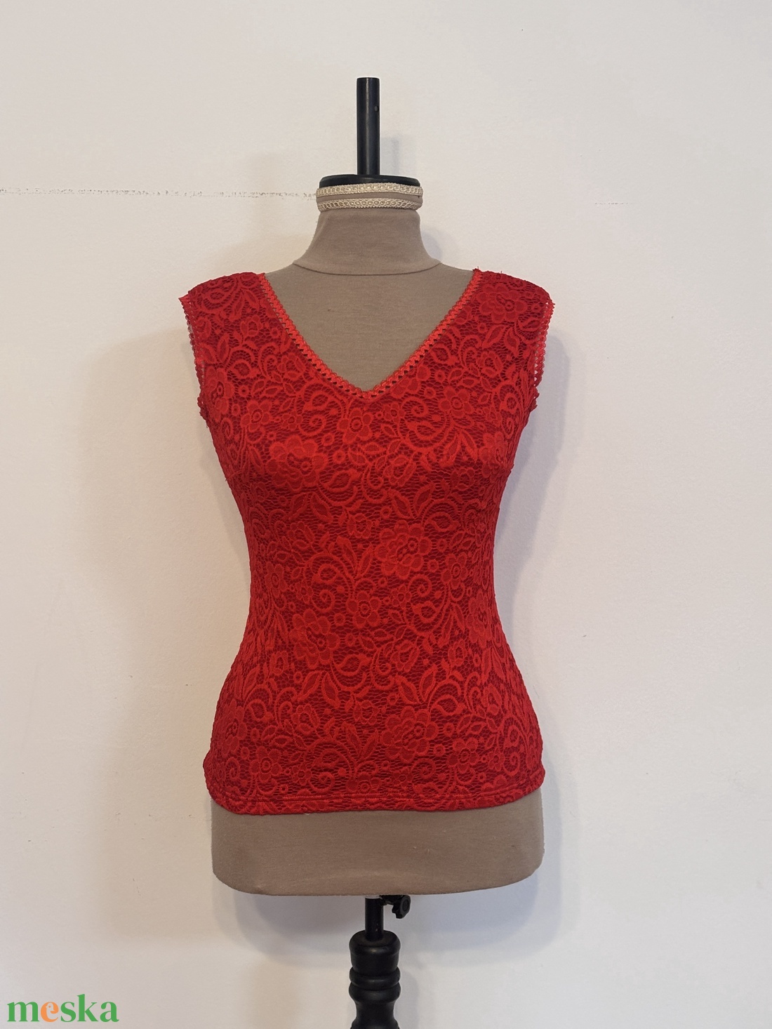 Piros csipkés menyecskeruha - esküvő - ruha - menyecske ruha - Meska.hu