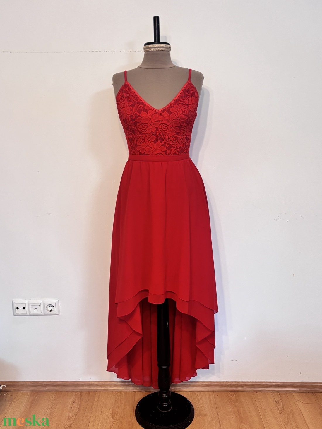 Piros csipkés menyecskeruha - esküvő - ruha - menyecske ruha - Meska.hu