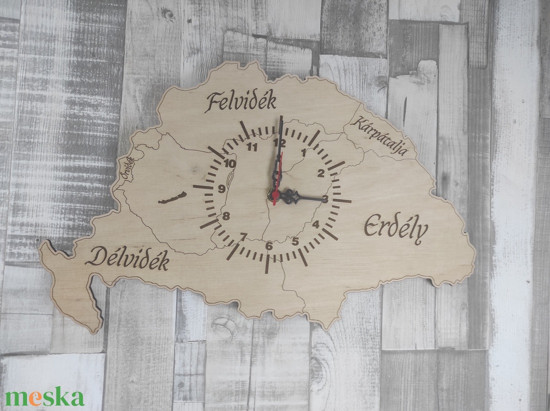 Nagy Magyarország falióra 40X25cm - otthon & életmód - dekoráció - fali és függő dekoráció - falióra & óra - Meska.hu