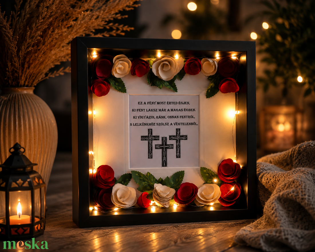 LED-es emlékbox háncsvirág díszítéssel � személyre szabott kegyeleti dekor - otthon & életmód - vallás - temetkezési tárgy - sírdísz, kegyeleti dísz - Meska.hu