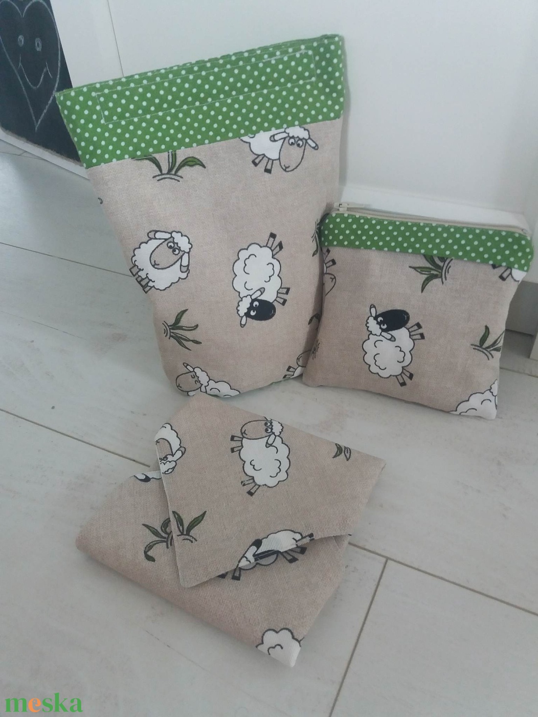 Bárányos uzsonnázó szett: zsák, szalvéta-terítő, keksztartó  - táska & tok - uzsonna- & ebéd tartó - szendvics csomagoló - Meska.hu