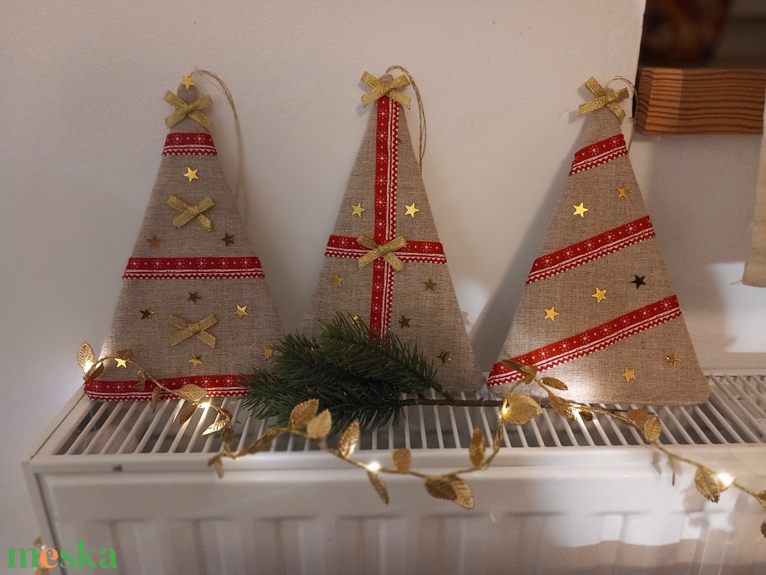Textilfenyő - karácsony - adventi díszek - adventi ajtódísz - Meska.hu Textilfenyő - karácsony - adventi díszek - adventi ajtódísz - Meska.hu