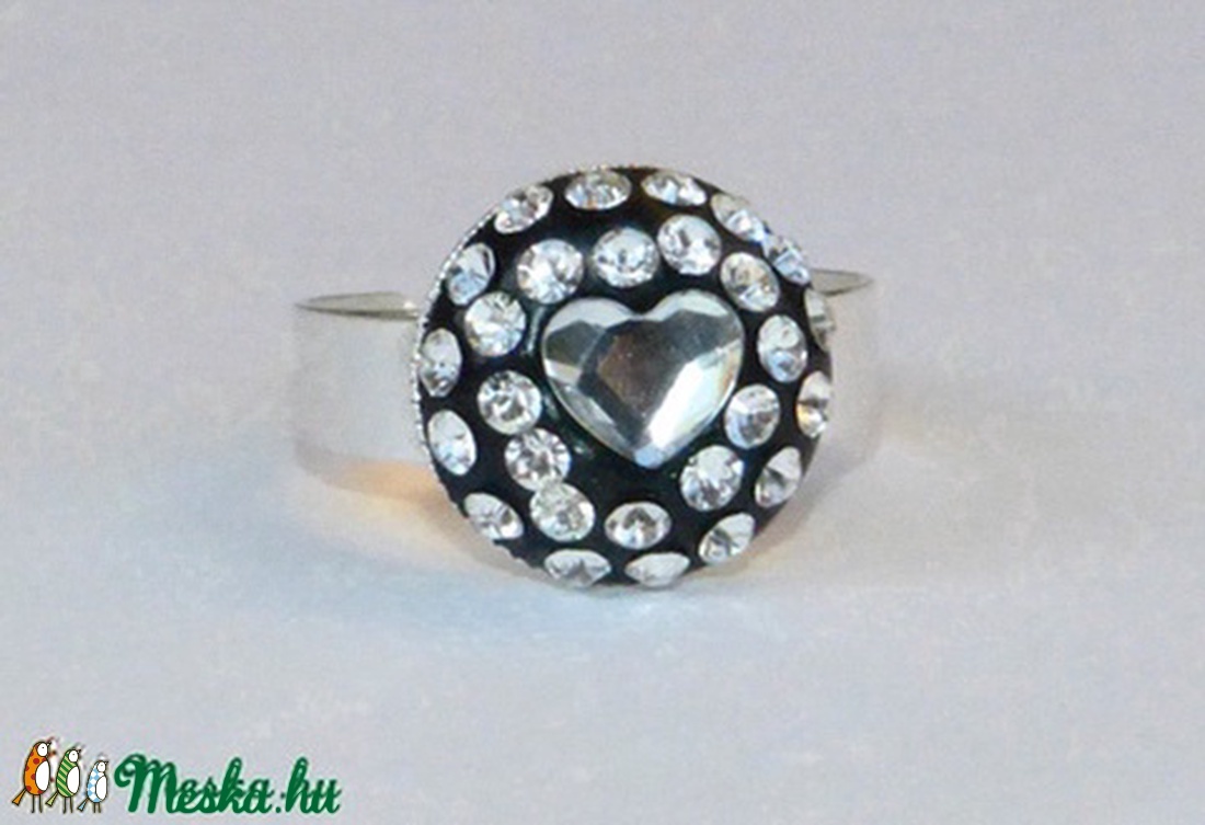 Swarovski kristály gyűrű! - ékszer - gyűrű - többköves gyűrű - Meska.hu Swarovski kristály gyűrű! - ékszer - gyűrű - többköves gyűrű - Meska.hu