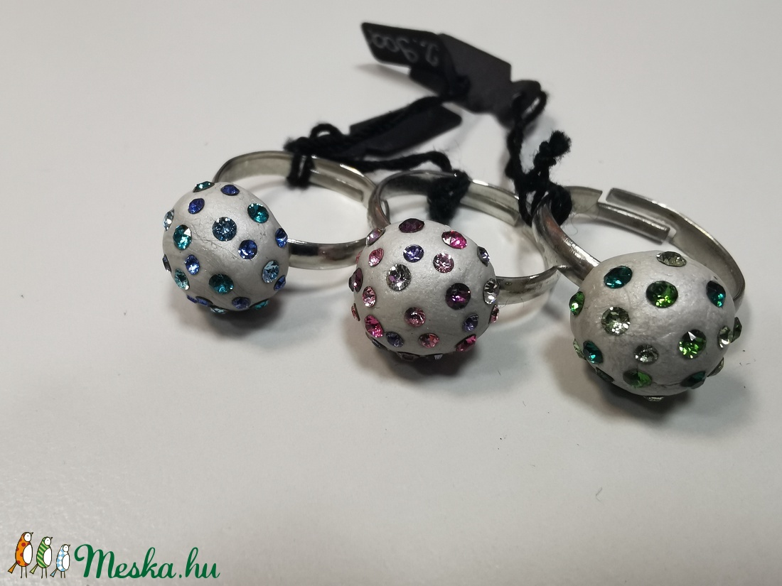 Swarovski kristályos gyűrű! 3 darab egyben - ékszer - gyűrű - többköves gyűrű - Meska.hu Swarovski kristályos gyűrű! 3 darab egyben - ékszer - gyűrű - többköves gyűrű - Meska.hu