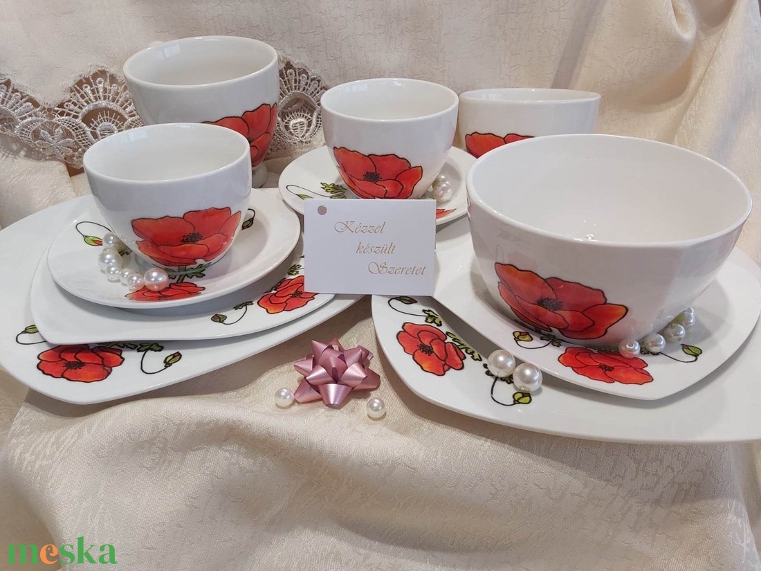 Pipacs szépe, egyedi, kézzel festett porcelán, csésze, bögre, tál, reggeliző szett, kávés, teás készlet, ajándék - otthon & életmód - konyhafelszerelés, tálalás - tálalás - bögre & csésze - Meska.hu