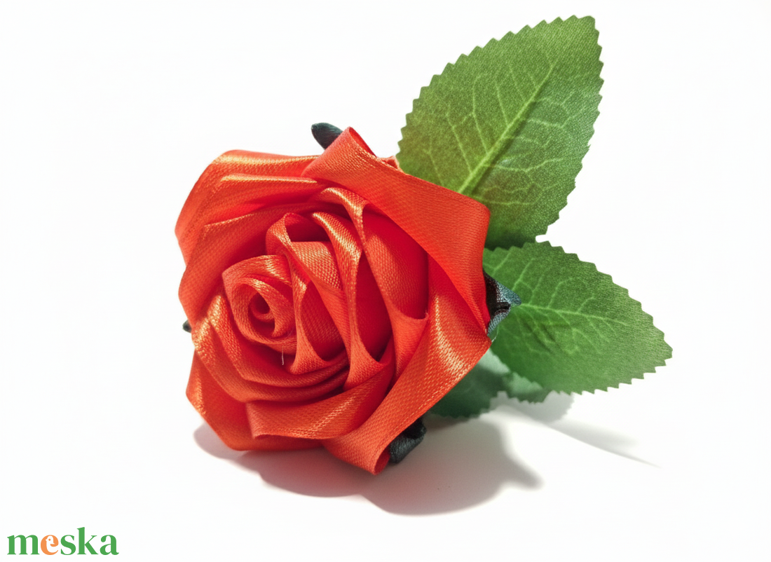 Szatén örökrózsa díszdobozban - otthon & életmód - virágdekoráció - virágok - szálas virág - Meska.hu