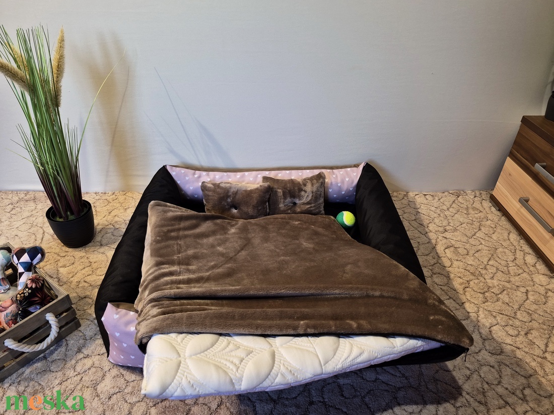 Víz, szőr és kaparásálló, lehúzható és mosható kárpitszövetes kutyafekhely - otthon & életmód - kisállatoknak - kutyáknak - kutya fekhelyek, házak - Meska.hu