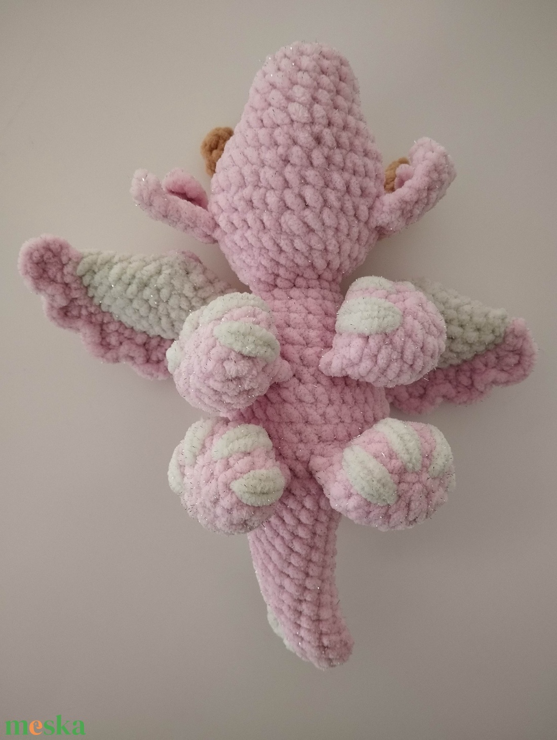 Horgolt rózsaszín csillogó sárkány  - játék & sport - plüssállat & játékfigura - plüss sárkány - Meska.hu