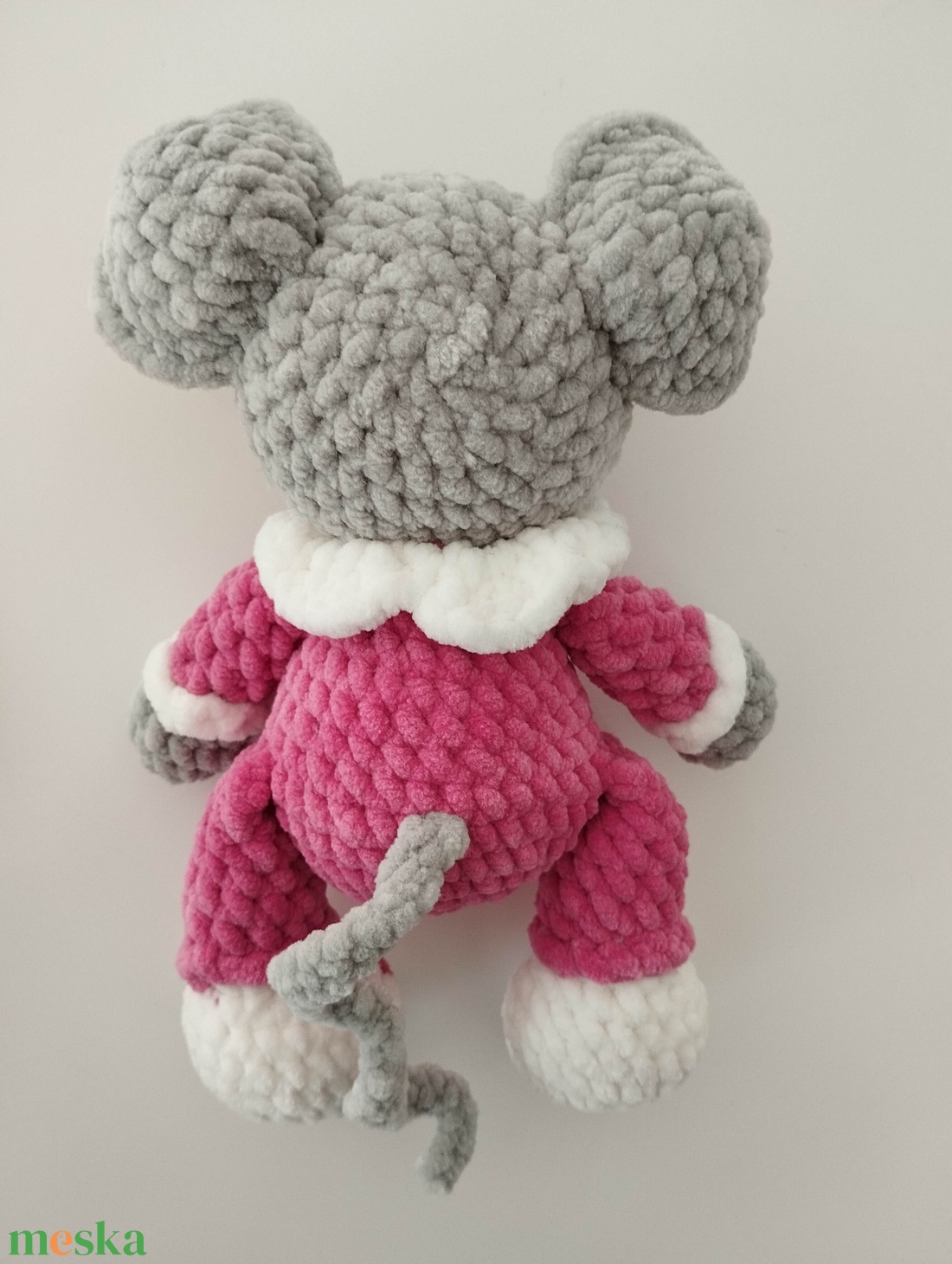 Horgolt lány kiseg�r  - játék & sport - plüssállat & játékfigura - más figura - Meska.hu